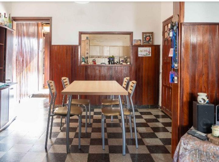 Casa · 292m² · 4 Ambientes · 1 Cochera