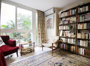 Departamento · 61m² · 4 Ambientes · Venta en Recoleta 3 Ambientes con Patio