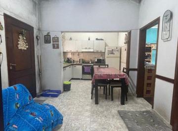 Casa · 110m² · 6 Ambientes · Venta de 2 Casas de 3 Amb Cada Una 8,66x 27,71 m