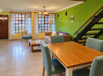 PH · 105m² · 4 Ambientes · 1 Cochera · PH - Los Pinares