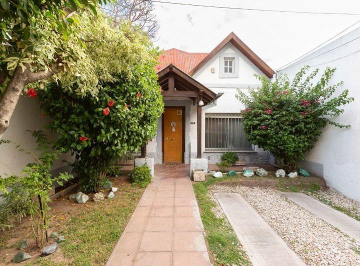 Casa · 139m² · 4 Ambientes · 1 Cochera