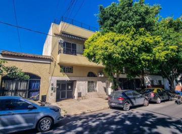 PH · 78m² · 4 Ambientes · Venta PH 4 Ambientes en Monte Castro con Patio