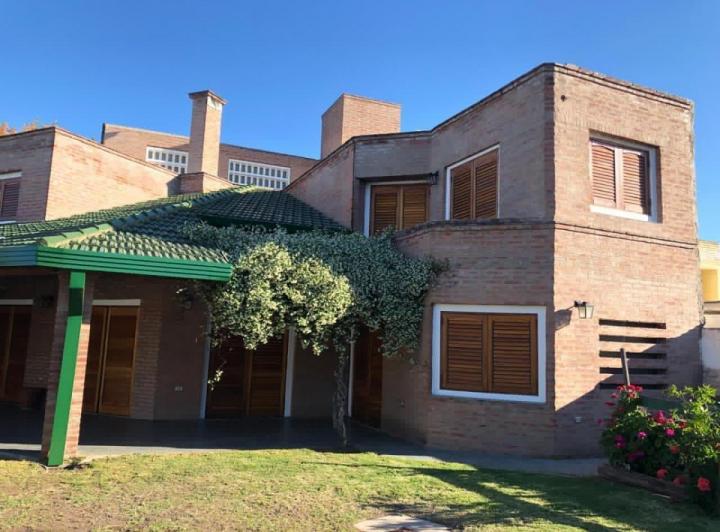 Casa · 536m² · 1 Ambiente