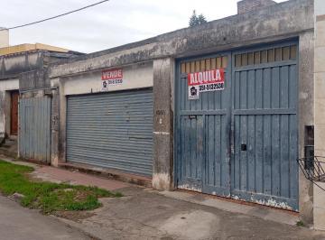 Depósito · 262m² · Alquiler Deposito Galpon a Mtrs Tres Oficinas!
