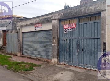 Depósito · 262m² · Alquiler Deposito Galpon con Tres Oficinas B Maurizzi Calle Dante Al 1300 a m de Julio a Roca