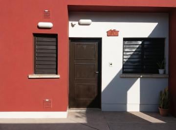 Casa de 3 ambientes, La Rioja · Vendo Casa 2 Dorm.