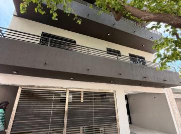 Departamento de 3 ambientes, Godoy Cruz · Venta Departamento 1 y 1/2 con Cochera Bombal Sur