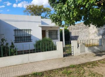 Casa · 74m² · 3 Ambientes · Venta Casa 2 Habitaciones Apta Cred. San Nicolas