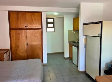 Departamento · 30m² · 1 Ambiente · 1 Cochera · Se Vende Monoambiente Céntrico