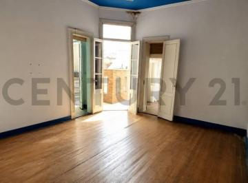 PH · 63m² · 3 Ambientes · Venta PH 3 Ambientes a Reciclar con Terraza y Entrepiso