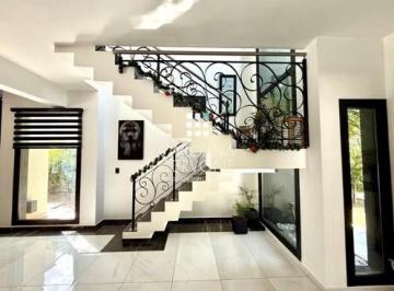 Casa · 250m² · 4 Ambientes · 1 Cochera · Casa en Venta en Tipas, Nordelta, Tigre