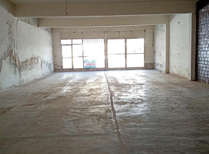 Local comercial · 300m²