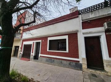 Casa de 3 ambientes, Villa Urquiza · Espwectacular Casa en Lote Propio!