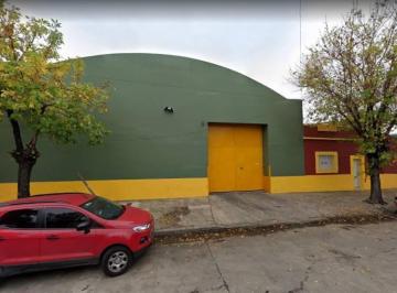 Bodega-Galpón · 550m² · Deposito en Alquiler