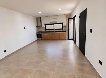 Casa · 67m² · 3 Ambientes · Casa - Plottier