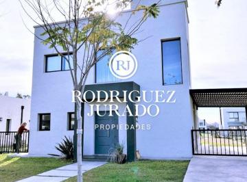 ROJ-ROJ-1079_2 · Excelente Casa en Barrio San Pablo