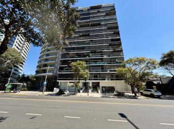 Departamento · 68m² · 3 Ambientes · Impecable Semipiso en Venta con La Mejor Vista Al Río en La Lucila, Vicente López.