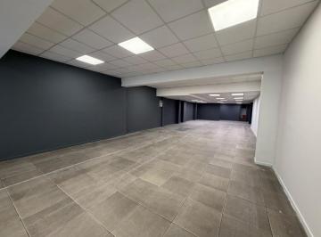 Local comercial · 160m² · Local en Centro