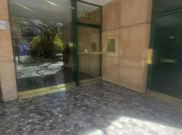 Departamento de 3 ambientes, Barrio Norte · Edificio de Categoría - 3 Ambientes - Contrafrente - Muy Luminoso - Amplios Placares - 55 m²