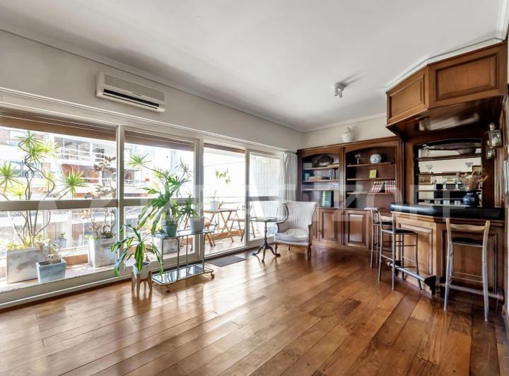 Departamento · 190m² · 4 Ambientes · 2 Cocheras