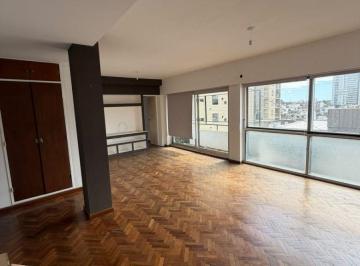 Departamento de 5 ambientes, Río Cuarto · Se Vende Gran Departamento de 4 Dorm en Ciudad de Rio Cuarto