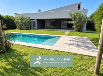 Casa · 165m² · 5 Ambientes · 7 Cocheras · Casa en Venta en El Cantón | Barrio Puerto | Escobar | 3 Dorm. | Pileta | Consulte Financiacio