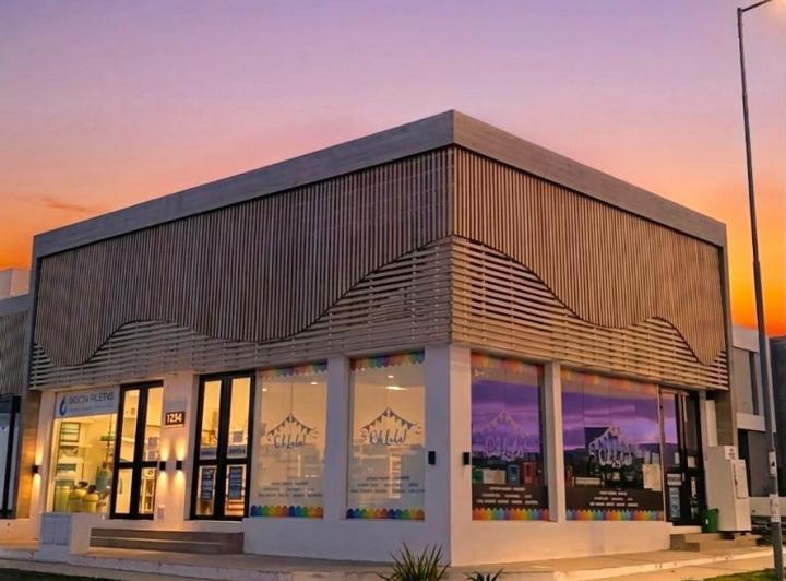 Local comercial · 165m² · 3 Ambientes