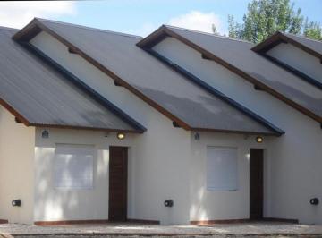 PH de 2 ambientes, Miramar · Venta Cabaña 2 Ambientes. Luminosa - Miramar. Zona Céntrica.