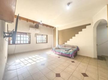 PH · 151m² · 4 Ambientes · Venta PH 4 Amb con Patio | Luz | Divisible | Opcional Local Comercial | Munro