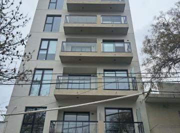 Departamento de 1 ambiente, La Plata · Monoambiente en Venta - 41 16 y 17