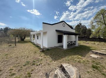 Casa · 2450m² · 4 Ambientes · Casa en San Clemente
