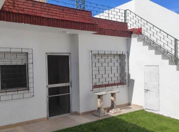 PH · 60m² · 3 Ambientes · PH Al Fondo de 3 Ambientes con Jardin y Terraza!