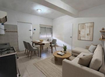 PH · 32m² · 2 Ambientes · Alquiler PH Al Frente Sin Expensas | Oportunidad en Sáenz Peña
