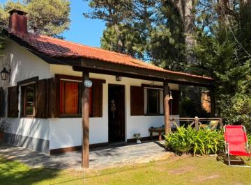 Casa de 5 ambientes, Costa del Este · Propiedad en Venta en Costa del Este ¡3 Casas en 1!