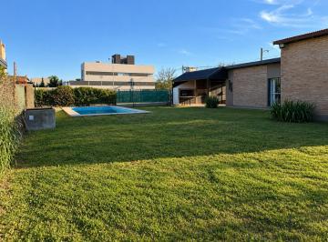 Casa · 95m² · 3 Ambientes · 2 Cocheras · Casa en Venta Belgrano 11bis