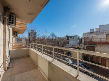 Departamento · 33m² · 1 Ambiente · 1 Cochera · Monoambiente Refaccionado con Cochera Cubierta, Vista Abierta y Gran Luz Natural - Cuenca 4100
