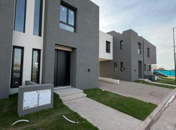 Foto · Duplex Venta Prados de Manantiales 3 Dorm. 2 Baños Cochera a Estrenar