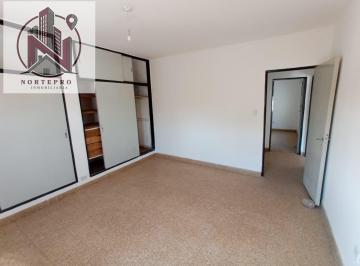 PH · 220m² · 5 Ambientes · 1 Cochera · Pueyrredón Charca 2250