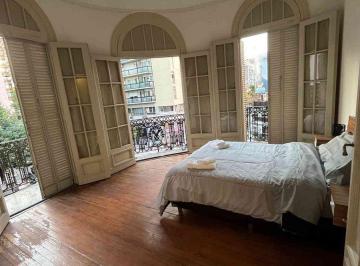 Departamento · 226m² · 6 Ambientes · Piso 232 m² en Corrientes y Junín - Ideal Inversores