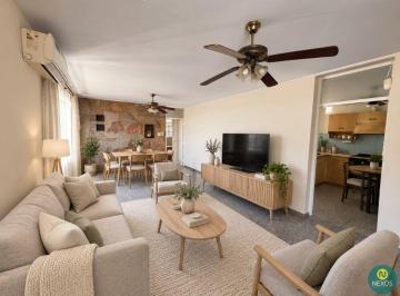Departamento de 8 ambientes, Godoy Cruz · Departamento en Venta de 3 Dorm. en Godoy Cruz