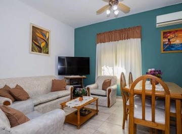 Living · Oportunidad Única | Venta Propiedad | Casa 5 Amb + Galpón/taller + Quincho con P