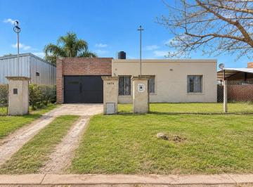 Casa de 4 ambientes, Roldán · Casa en Venta de 3 Dorm. Apta Crédito