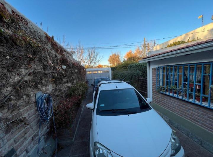 Casa · 85m² · 4 Ambientes · 1 Cochera
