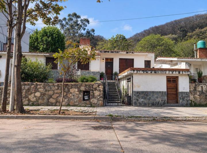 Casa · 129m² · 5 Ambientes