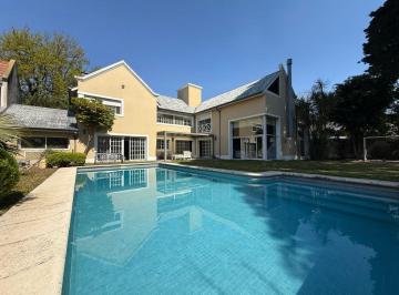 Casa de 5 ambientes, San Isidro · Casa en Venta en Martinez