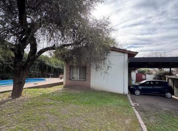 Foto · Venta 731 m, Pileta y Una Casa Lista Para Disfrutar en Villa Allende