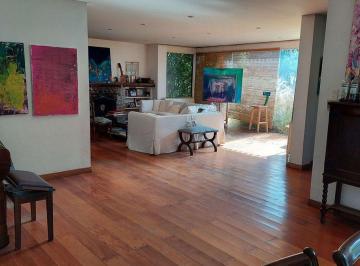 Casa · 450m² · 10 Ambientes · 2 Cocheras · Venta - Casa, Jardín y Pileta, Hurlingham