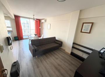 Departamento · 50m² · 2 Ambientes · 1 Cochera · Alquiler Semipiso. 2 Dorm. con Cochera | Urquiza 2100