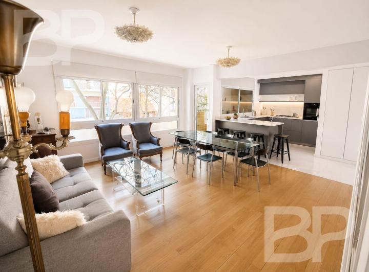 Departamento · 76m² · 3 Ambientes · 1 Cochera