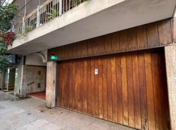 Departamento · 135m² · 4 Ambientes · 1 Cochera · 4 Ambientes C/dep - a Refaccionar - Fte Balcon - Cochera Movil